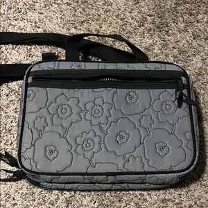 Thirty One Floral Quilted Gray Travel Makeup Bag